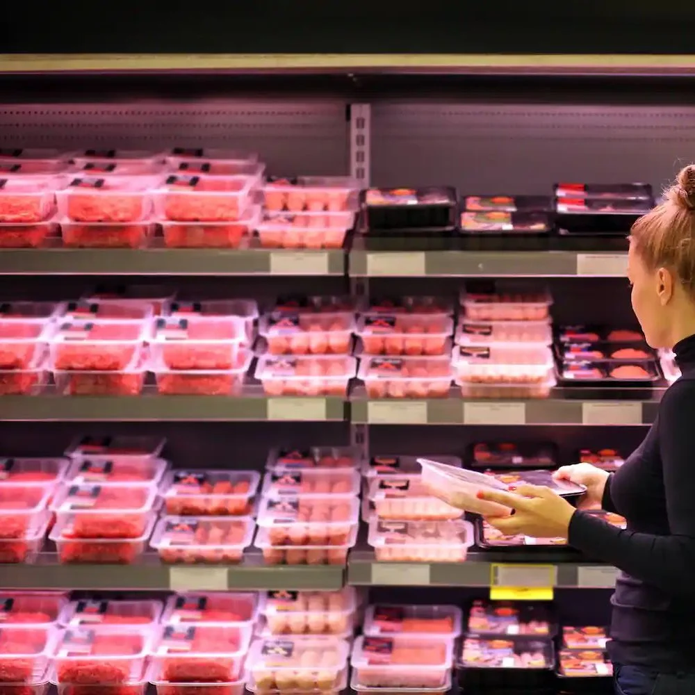 Manger moins de viande : une solution pour sauver la planète ?